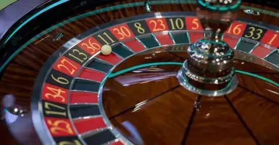 Daftar aturan akun untuk pengguna dewasa